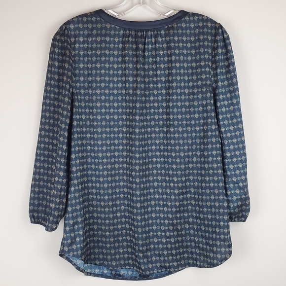 Ann Taylor Patterned 3/4 Sleeve Top - Picture 2 of 6